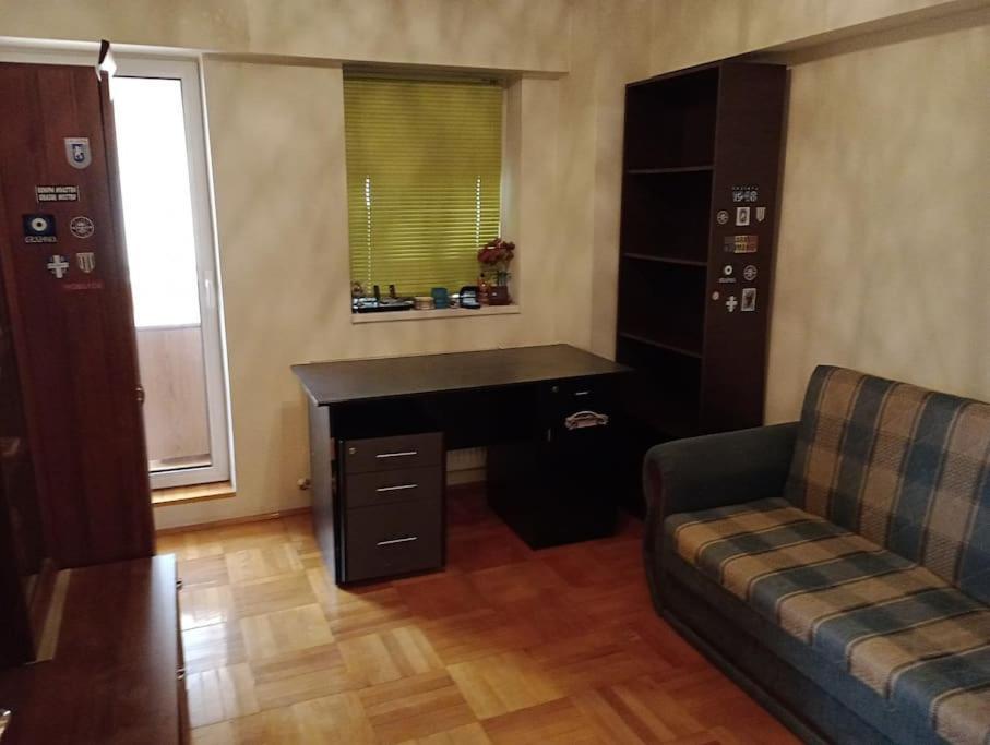 Apartament Ultracentral Kfc Крайова Экстерьер фото